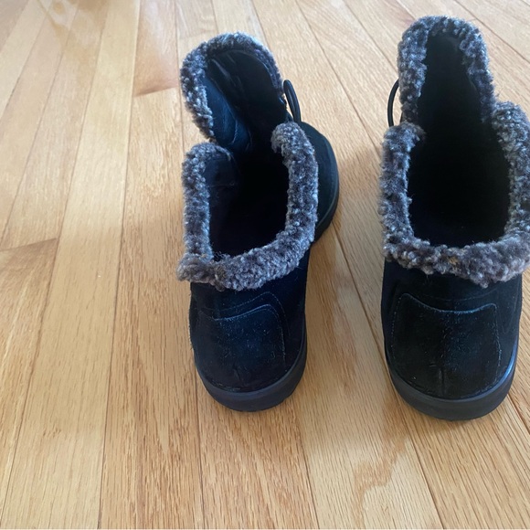 Stuart Weitzman Lined Suede Leather Shoe Boots sz 7 - 71/2 - Picture 2 of 8